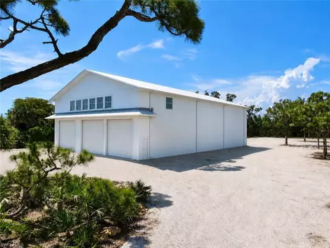 6690 Pineland Rd, Bokeelia, FL 33922