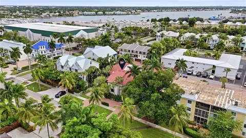 View/Area - 962 8th Ave S, Naples, FL 34102 photo 3 of 4