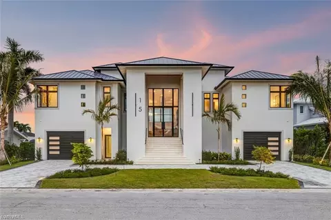 15 Bayview Blvd, Fort Myers Beach, FL 33931
