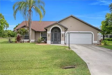 538 Whispering Wind Bnd, Lehigh Acres, FL 33974