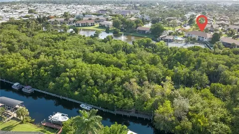 5709 Foxlake Dr #208, North Fort Myers, FL 33917