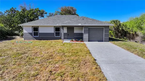 807 Fullerton Ave S, Lehigh Acres, FL 33974