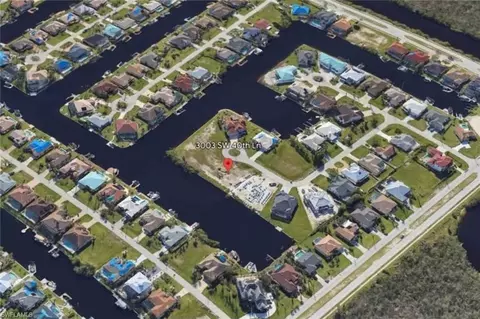 3003 SW 40th Ln, Cape Coral, FL 33914