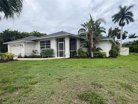 5231 SW 27th Pl, Cape Coral, FL 33914