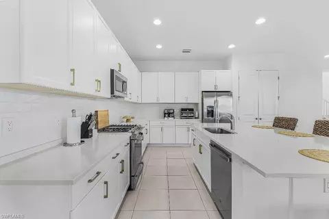 Kitchen - 20269 Fair Oak Ln, Estero, FL 33928 photo 1 of 2
