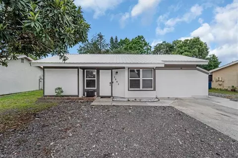 2003 Clipper Ter, Labelle, FL 33935 photo 2