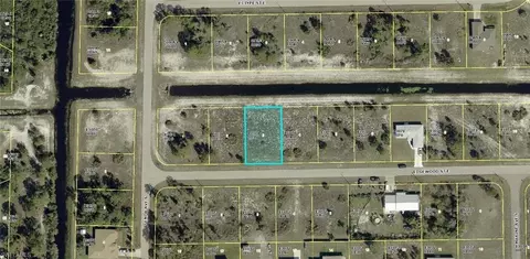 1111 Edgewood St E, Lehigh Acres, FL 33974