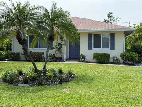 38 Glades Blvd #1, Naples, FL 34112