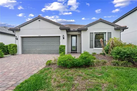 16141 Palmetto Prairie Dr, Alva, FL 33920