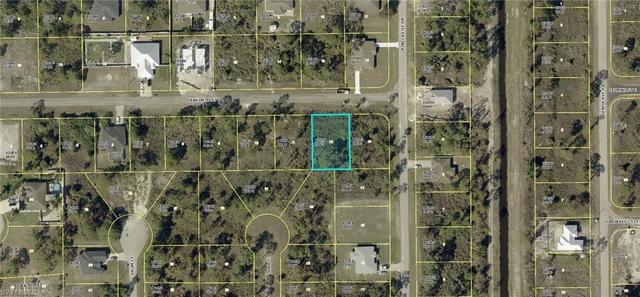 1050 Danforth St, Lehigh Acres, FL 33974