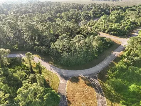 515 Spray Dr, Labelle, FL 33935 photo 2