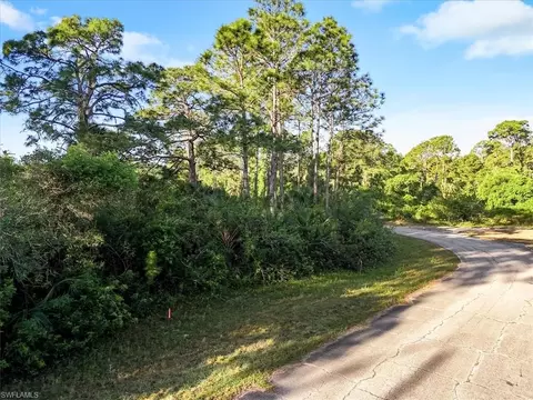 515 Spray Dr, Labelle, FL 33935 photo 4