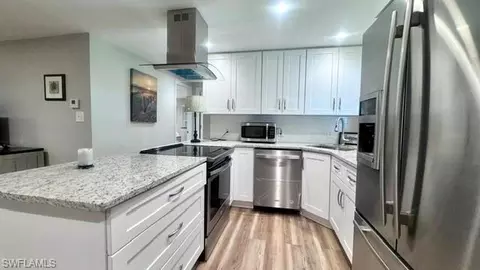 5509 Miles Standish Ln, North Fort Myers, FL 33917