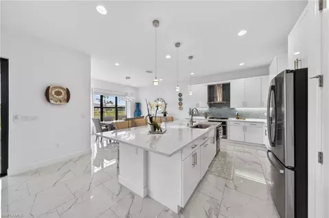 Kitchen - 12230 Red Pine Pl, Estero, FL 33928 photo 3 of 10