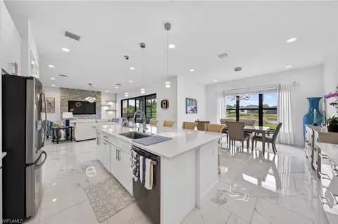 Kitchen - 12230 Red Pine Pl, Estero, FL 33928 photo 7 of 10