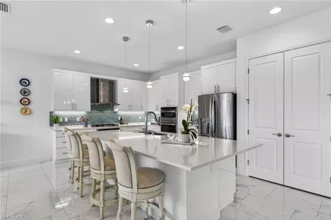 Kitchen - 12230 Red Pine Pl, Estero, FL 33928 photo 2 of 10