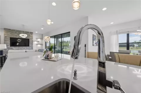Kitchen - 12230 Red Pine Pl, Estero, FL 33928 photo 9 of 10