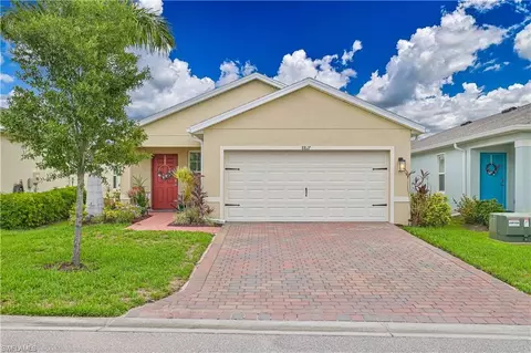 8817 Swell Brooks Ct, North Fort Myers, FL 33917