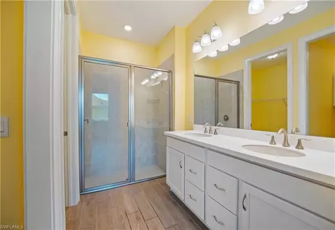 Bath - 16947 Hawk Ct, Punta Gorda, FL 33982 photo 1 of 3