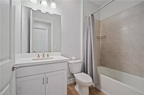 Bath - 16947 Hawk Ct, Punta Gorda, FL 33982 photo 3 of 3