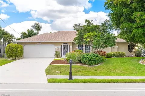 3931 Pelican Blvd, Cape Coral, FL 33914