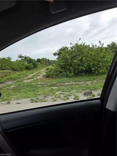 1608 Clark Ave, Lehigh Acres, FL 33972