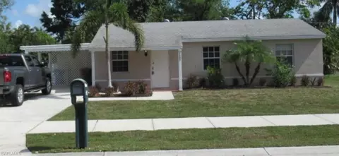 1665 Moreno Ave, Fort Myers, FL 33901