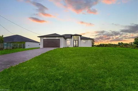 3371 Meadow Rd, Lehigh Acres, FL 33974