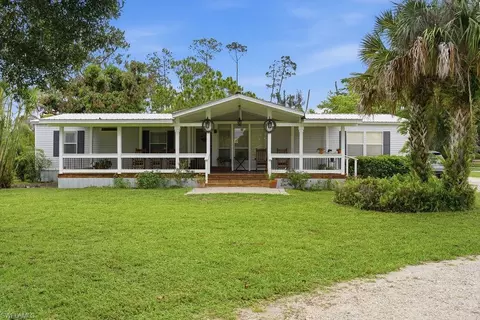 3700 Fort Adams Ave, Labelle, FL 33935