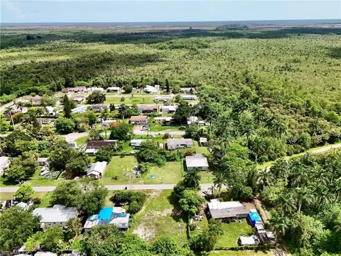 238 Old Train Ln, Other, FL 34137 photo 6