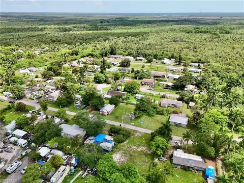 238 Old Train Ln, Other, FL 34137 photo 10