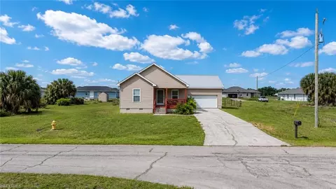 1177 Jay Ter, Labelle, FL 33935 photo 2