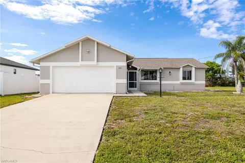1836 NW 15th St, Cape Coral, FL 33993