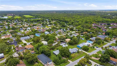 133 2nd St, Naples, FL 34113 photo 8