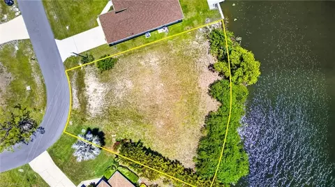 2746 NW 10th St, Cape Coral, FL 33993