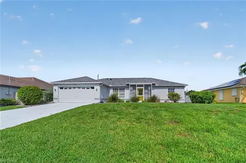 3820 SW 20th Ave, Cape Coral, FL 33914