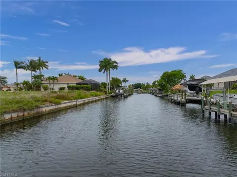 2517 SW 30th Ter, Cape Coral, FL 33914