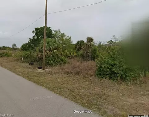 2412 Carvell Ave N, Lehigh Acres, FL 33971