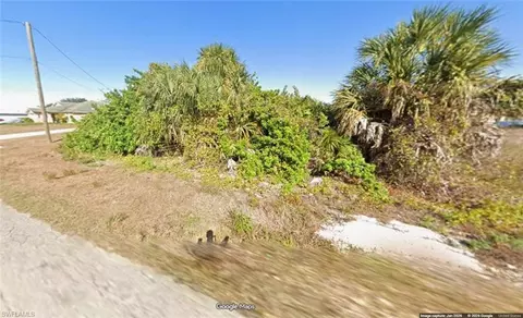 3308 36th St SW, Lehigh Acres, FL 33976