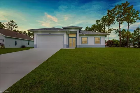 654 Trinity St E, Lehigh Acres, FL 33974