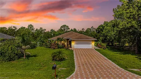 1407 Poinsettia Ave, Lehigh Acres, FL 33972