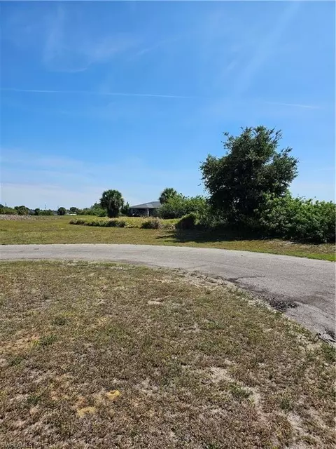 3210 W Iris Ct, Labelle, FL 33935 photo 5