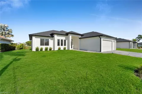 2712 NW 41st Ave, Cape Coral, FL 33993