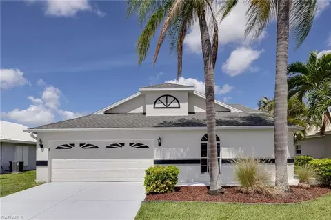 17551 Coconut Palm Ct, North Fort Myers, FL 33917