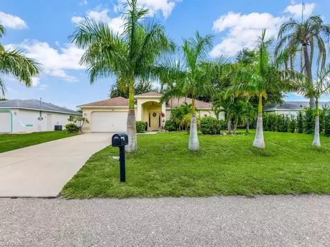 206 SE 28th Ter, Cape Coral, FL 33904