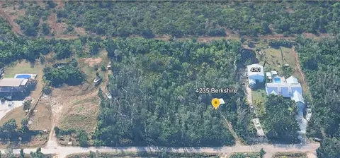 4235 Berkshire Rd, Saint James City, FL 33956