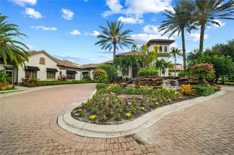 Exterior - 9042 Bronco Ct, Naples, FL 34113 photo 12 of 15