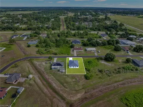 View/Area - 7071 Tide Cir, Labelle, FL 33935 photo 9 of 11