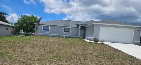 1329 NE 19th St, Cape Coral, FL 33909