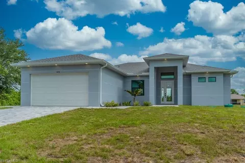 5054 Benton St, Lehigh Acres, FL 33971